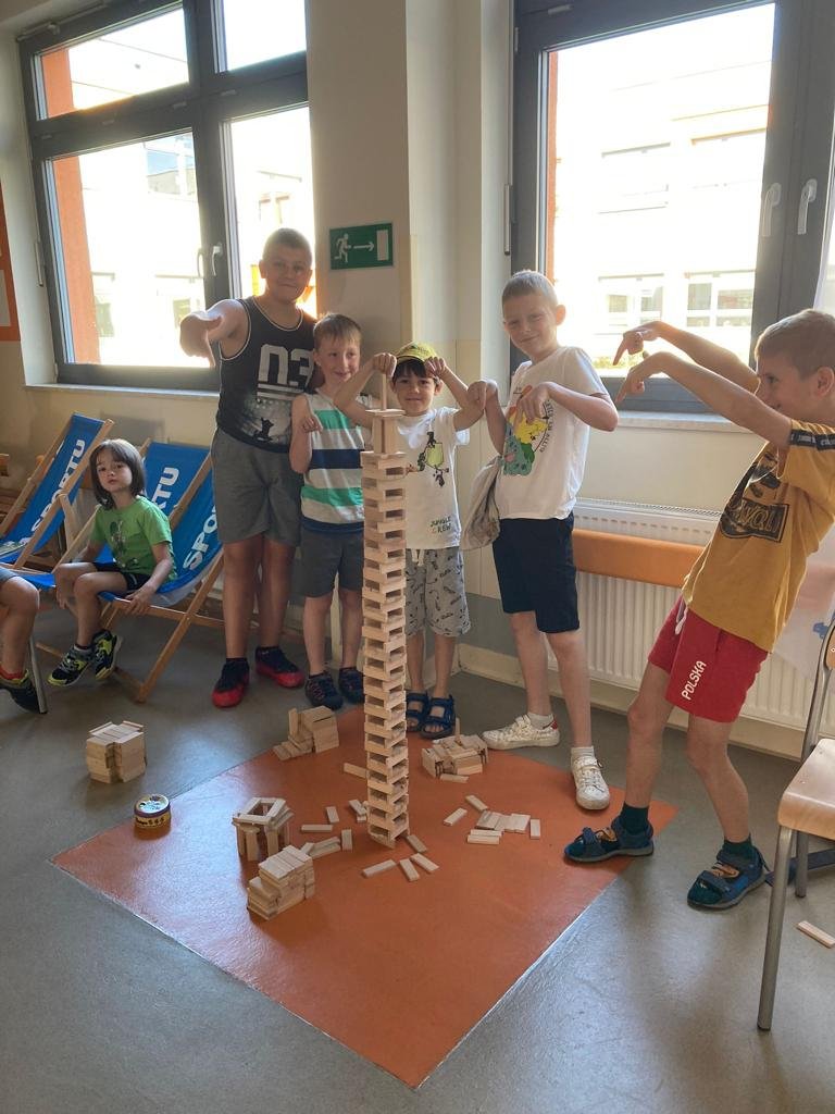 e5ffe04d-a2de-40d2-bf86-6924395ed9a0